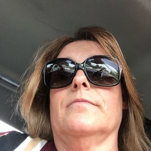 Meet your Posher, Theresa